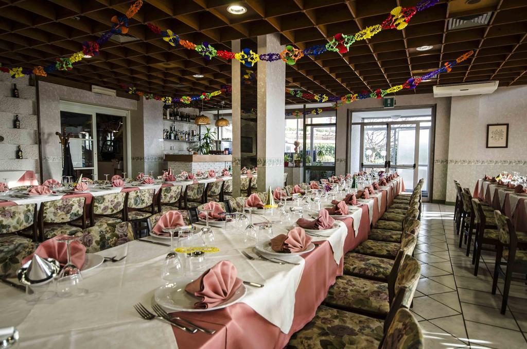 Hotel Tarconte Таркиния Екстериор снимка