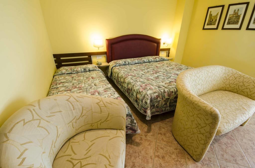 Hotel Tarconte Таркиния Екстериор снимка