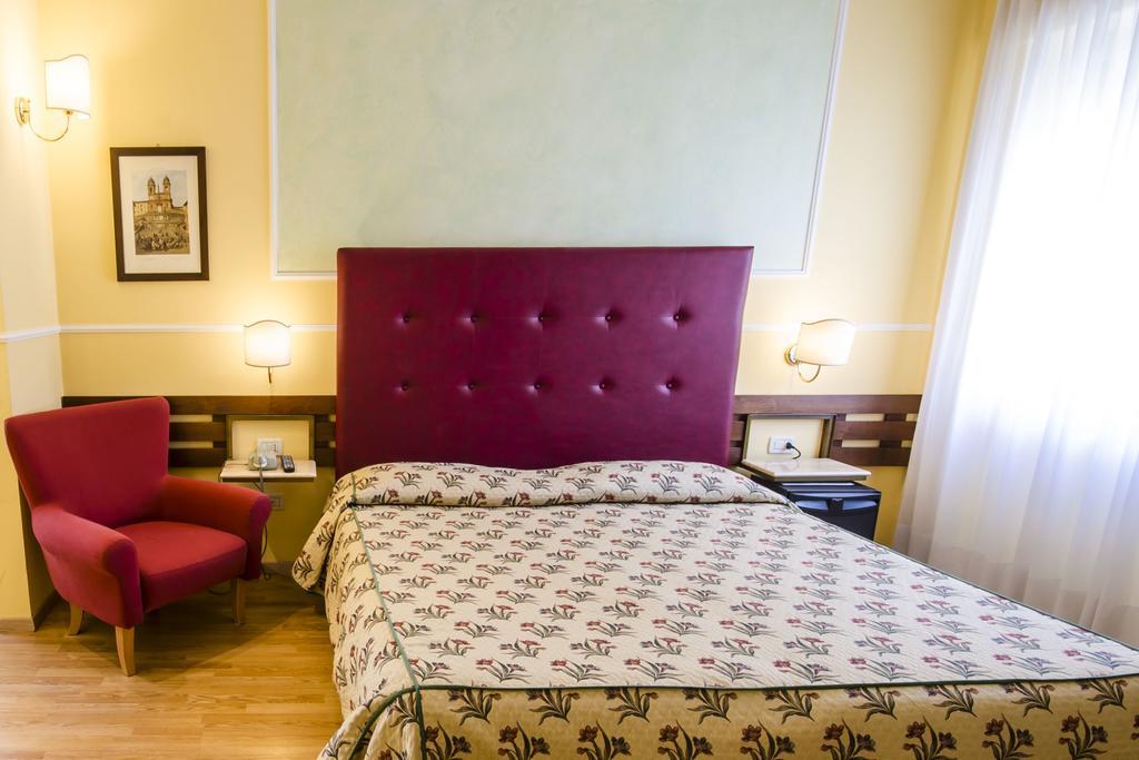 Hotel Tarconte Таркиния Екстериор снимка