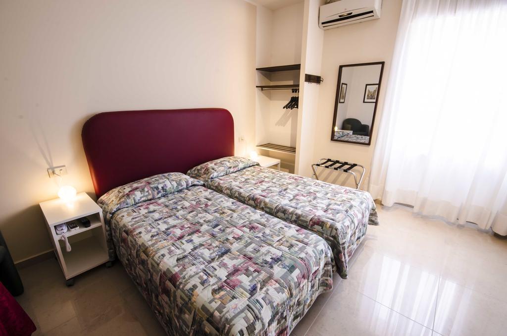 Hotel Tarconte Таркиния Екстериор снимка